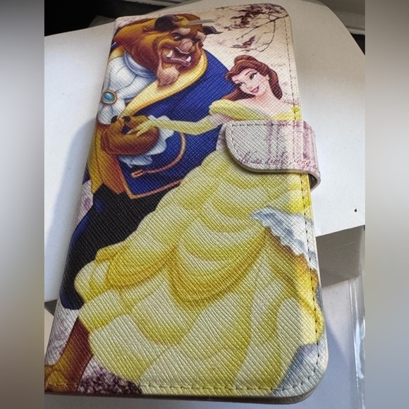 🌹 Brand New Beauty and the Beast iPhone XR Wallet Case - Never Used 🌹 - Picture 9 of 16